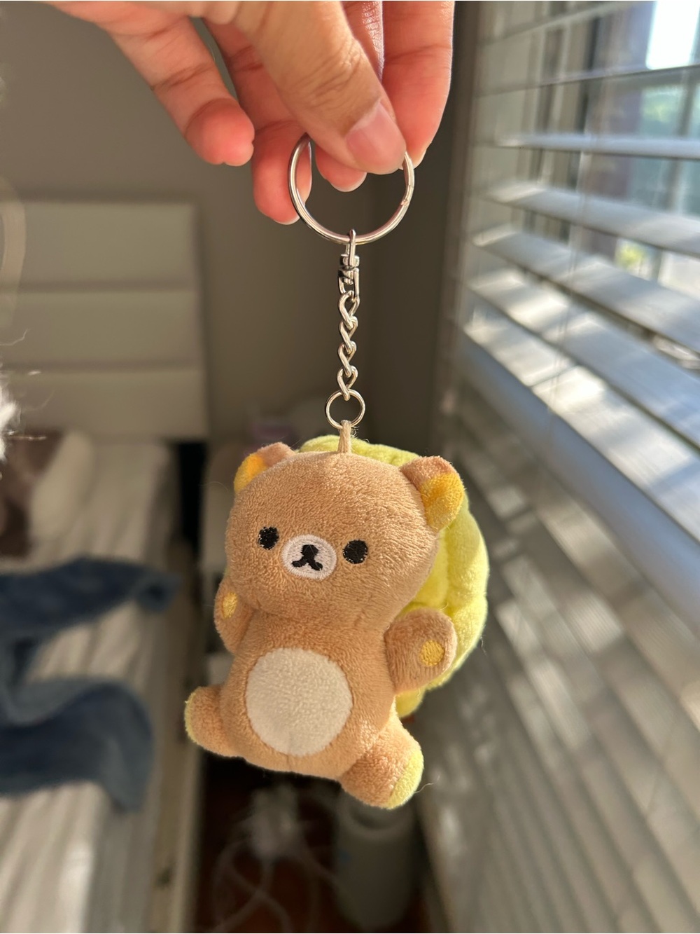 RILAKKUMA PLUSH KEYCHAIN